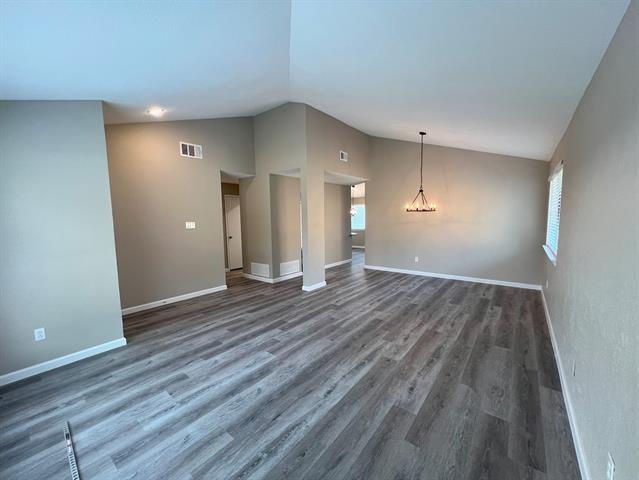 Foto del edificio - 1741 Clarendon Dr