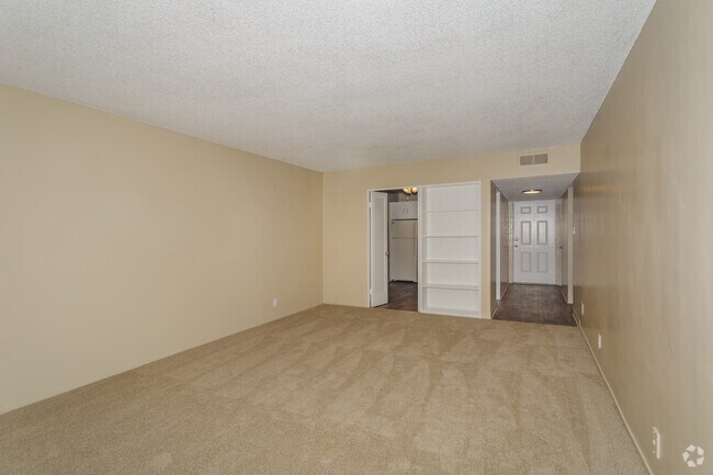 1HAB, 1BA - 850 ft² - Country Club Gardens