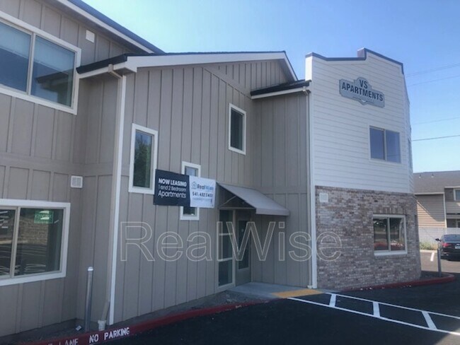 Foto del edificio - 1935 W Table Rock Rd
