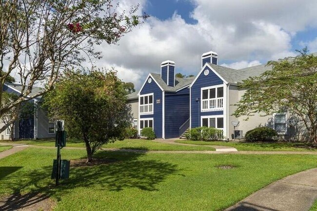 Foto del edificio - 3300 Rollingbrook Dr