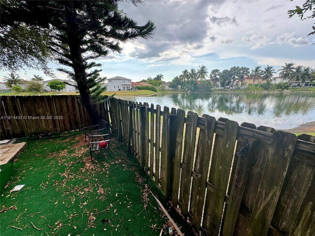 Foto del edificio - 16269 SW 58th Terrace