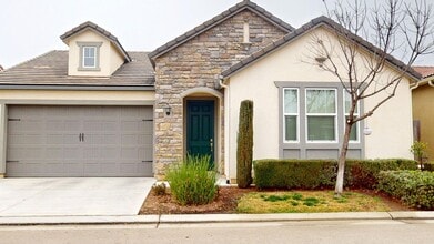 Building Photo - 3033 Antonio Ln