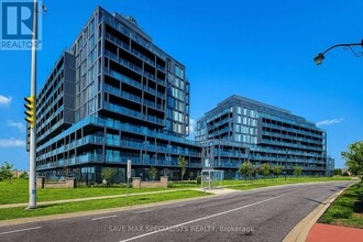 Building Photo - 3200-3200 Dakota Cmn
