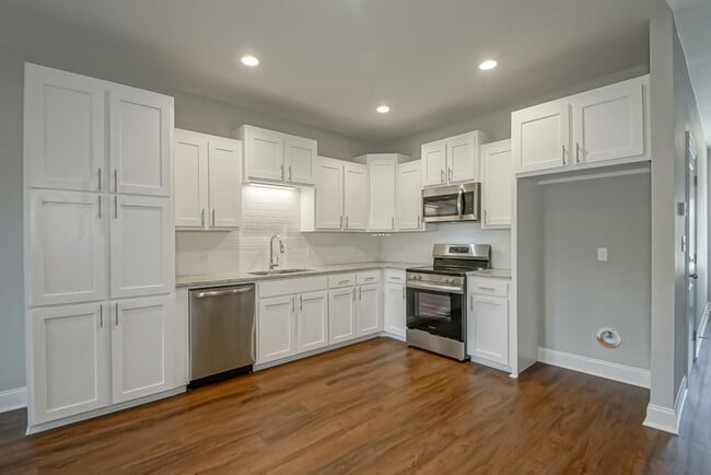 Foto del edificio - 33260 LA-16