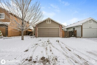 Building Photo - 8834 Cloverleaf Cir