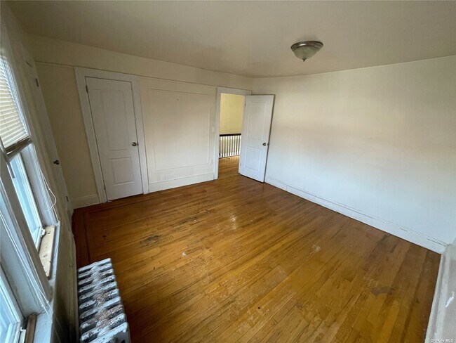 Building Photo - 216-49 113th Dr