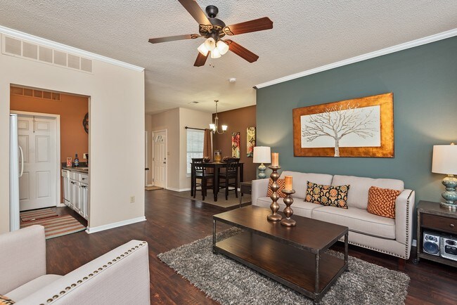 Savoy Apartments Overland Park