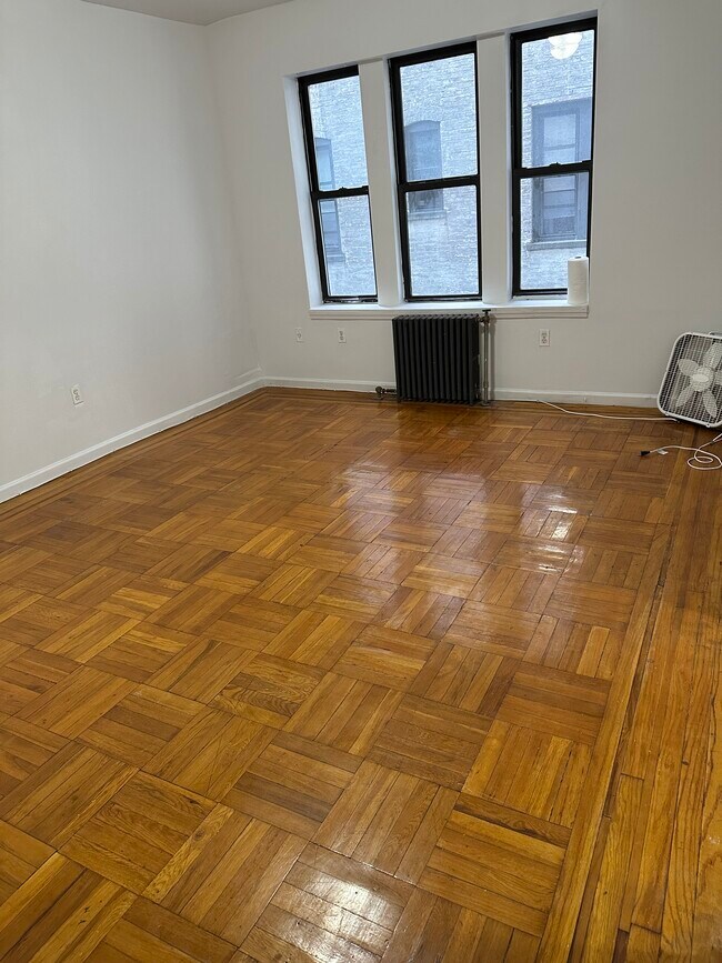 Hall - 333 Fairmount Ave