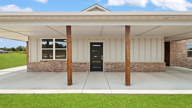 Building Photo - 213 Olde Ml Ct