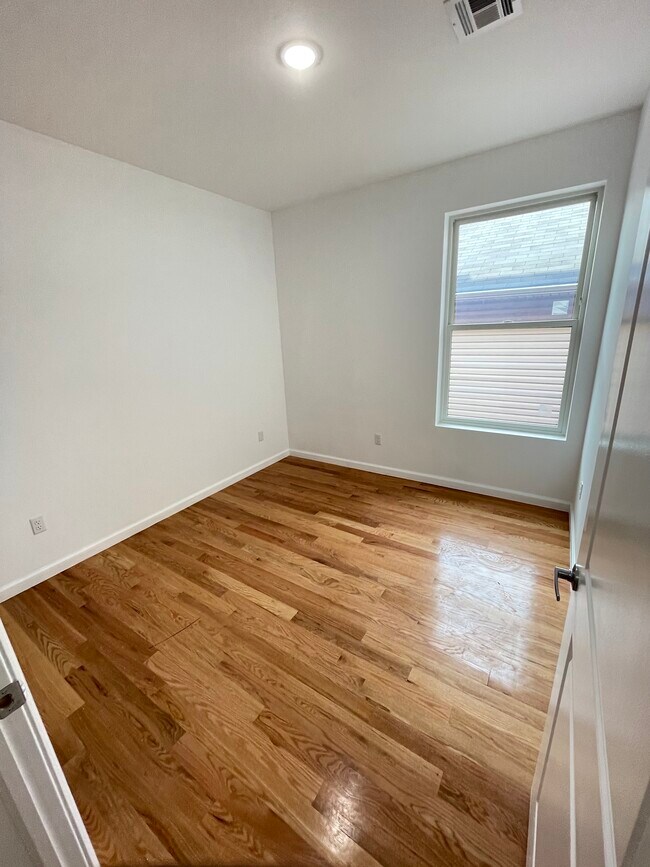 Bedroom 1 - 439 Avenue C