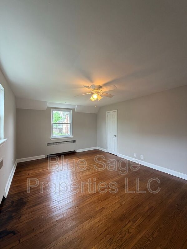 Foto del edificio - 56 W Albemarle Ave