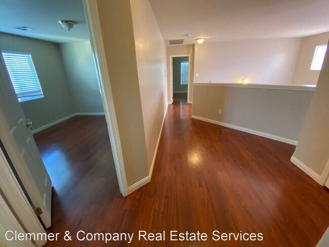 Foto del edificio - 3 br, 3 bath House - 1300 Torulosa Dr
