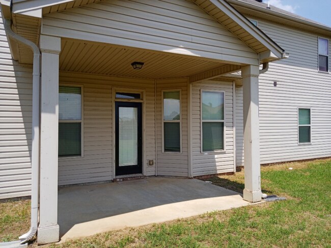 Building Photo - ?42 Utah Street - Ft. Mitchell, AL - APPOI...