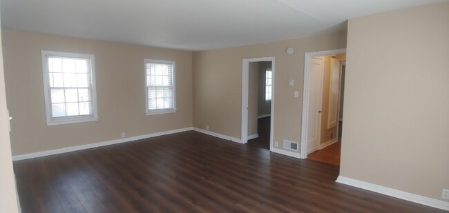 Foto del edificio - 2449 N 51st Blvd