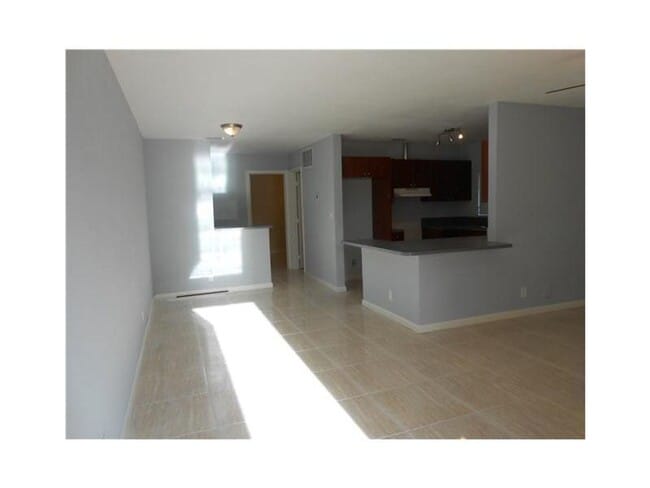 Foto del edificio - 1544 NW 8th Ave