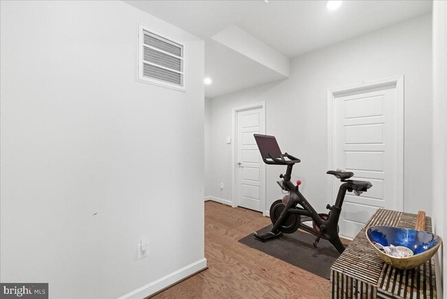 Foto del edificio - 4537 Plateau Dr