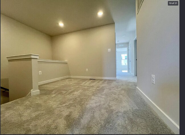 Foto del edificio - 42 Four Leaf Dr