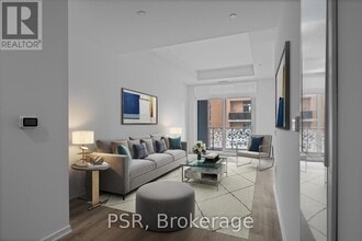 Building Photo - 101-101 Roehampton Ave