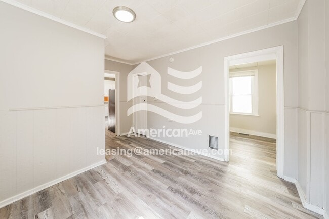 Building Photo - 167 5th St