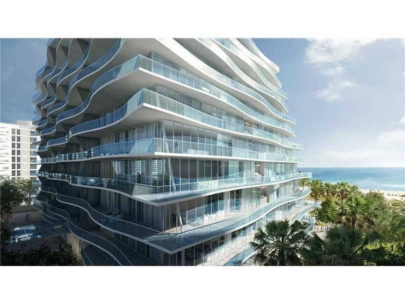Primary Photo - 9349 Collins Ave