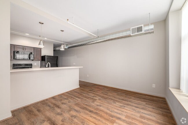 Interior Photo - Innerbelt Lofts