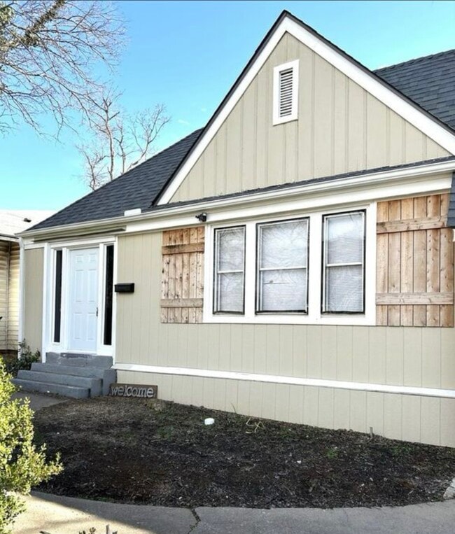 Photo - 1832 NW 33rd St House