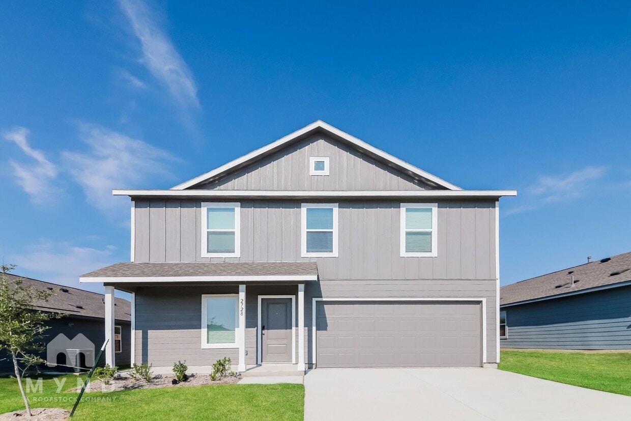 Foto principal - 2728 Mistwood Dr