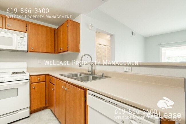 Building Photo - 31259 David Ln