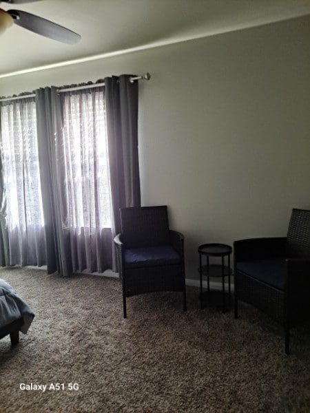 Foto del edificio - 6101 Chalk Hollow Dr