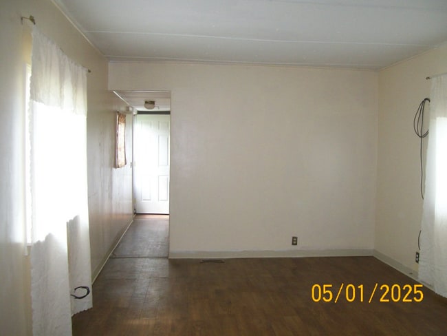 Building Photo - 13 Travertine Ln