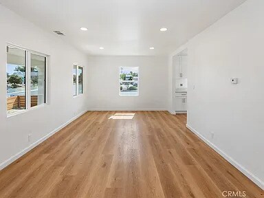 Foto del edificio - 6 W 23rd St