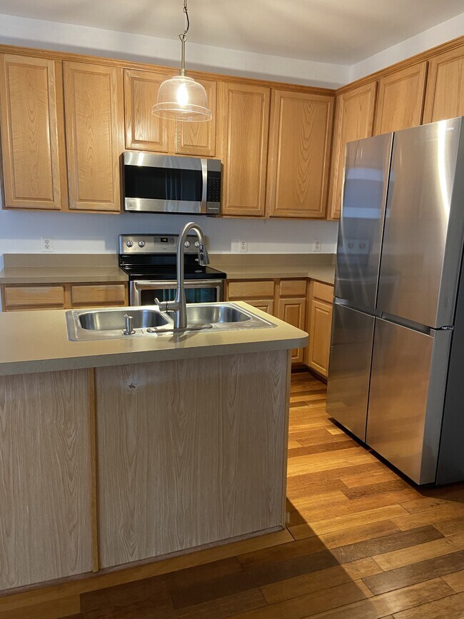 Foto del edificio - 42710 Cool Breeze Square