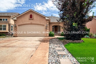 Building Photo - 9863 Everglades Dr