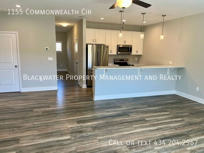 Foto del edificio - 1155 Commonwealth Cir