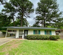 Building Photo - 2838 Smithfield Rd