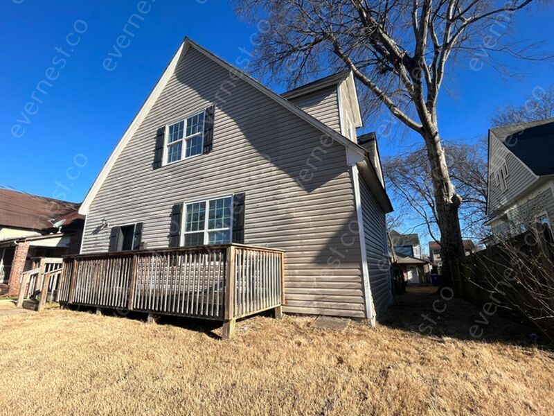 Primary Photo - 1605 Kirby Ave