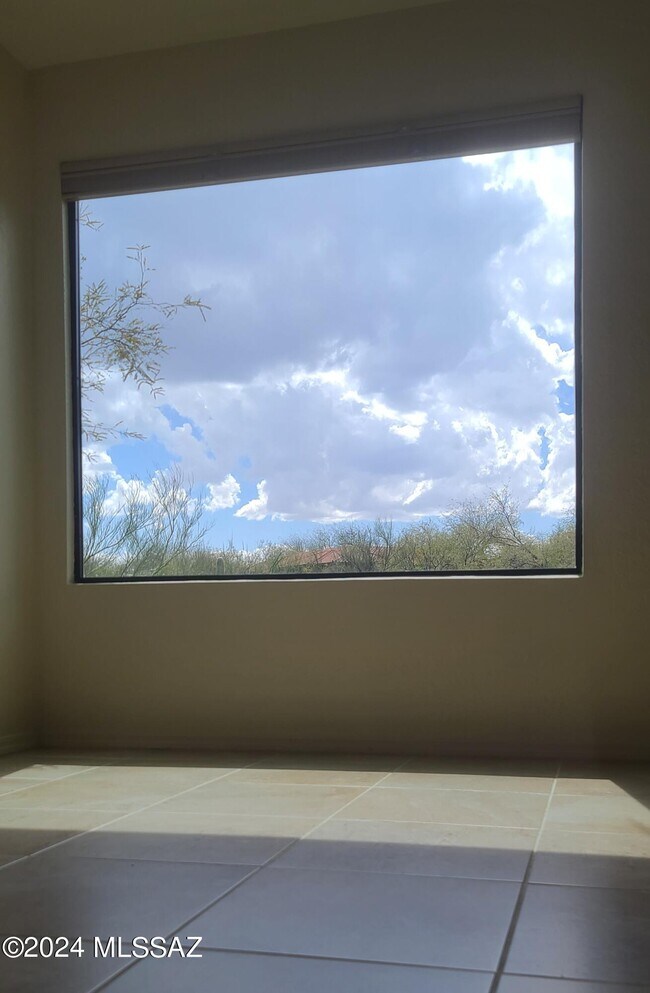 Foto del edificio - 5800 N Kolb Rd