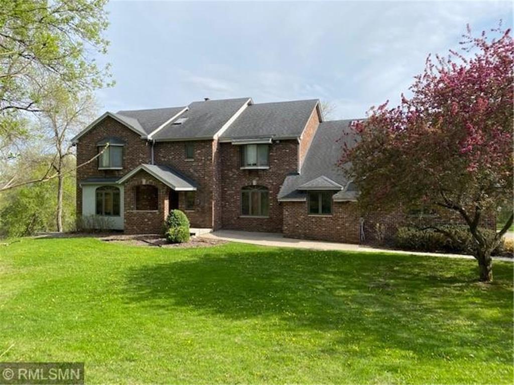 Primary Photo - 17135 Beverly Dr