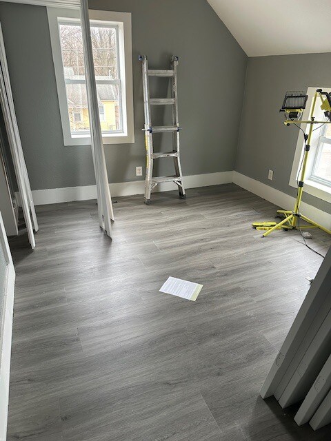 Building Photo - 837 Niagara St