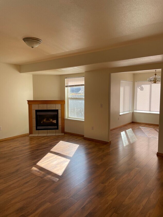 Foto principal - Pet Friendly Townhome in South Kalispell!