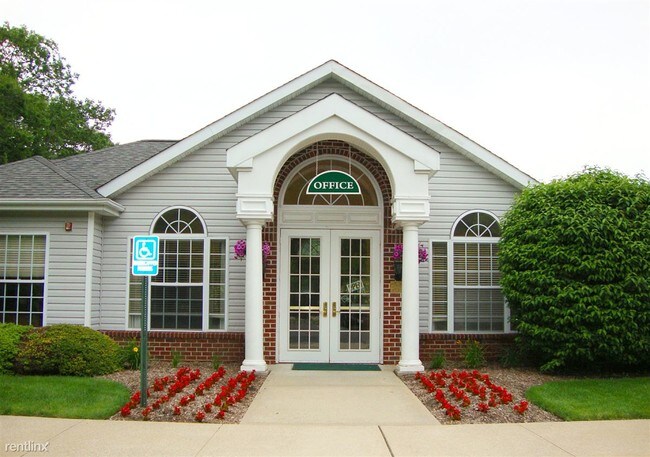 Foto del edificio - 1145 Middle Rd