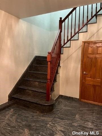 Foto del edificio - 57-39 228th St
