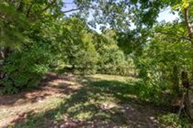 Foto del edificio - 15818 TX-21