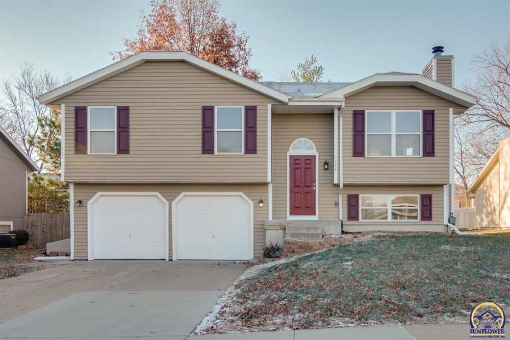 Primary Photo - 3 BR 3 Bath - Washburn Rural District