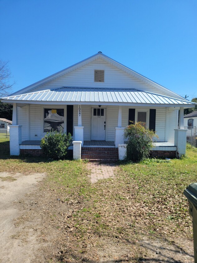 Foto principal - 1927 Lorick St