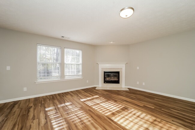 Building Photo - 5257 Miranda Way