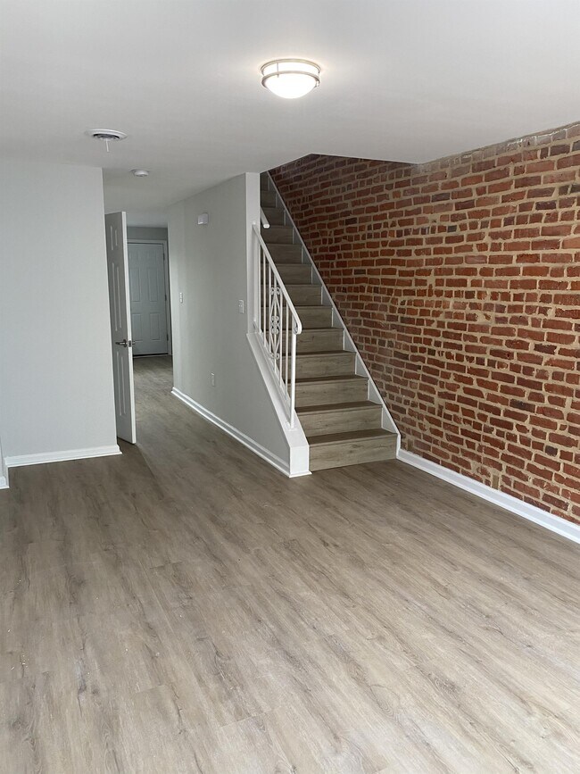 Foto del edificio - 3322 Noble St