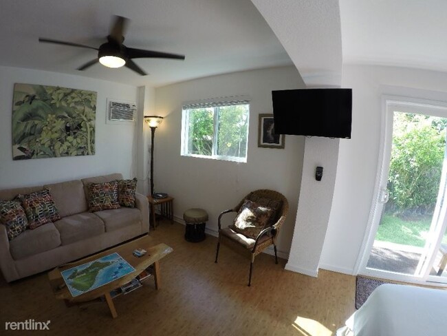 Building Photo - Studio, 1 bath Apartment - Aweoweo