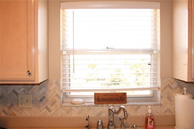 Foto del edificio - 4460 Ironwood Cir