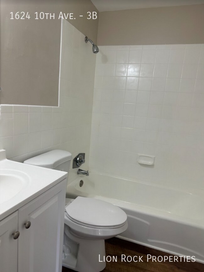 1624 10th Ave Unit 3B, Newport, MN 55055 Room for Rent in Newport, MN